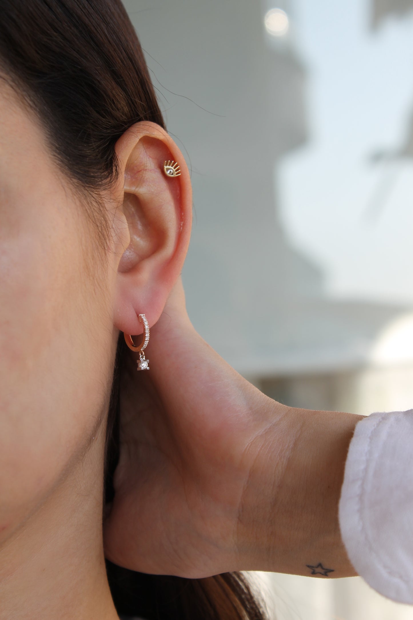 Round Cut Diamond Earrings