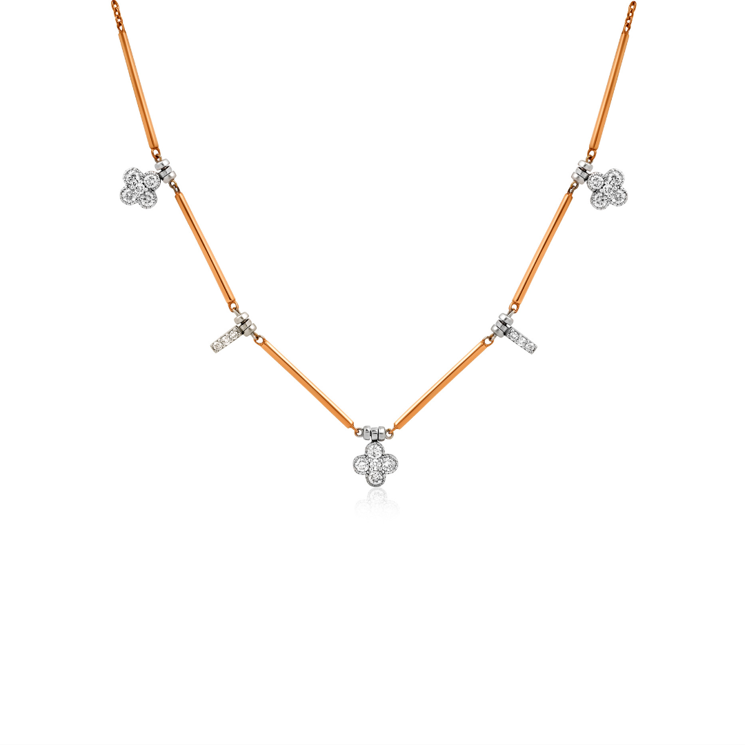 Clover Line Kolye detay görünümü - 14K altın pırlanta yonca kolye