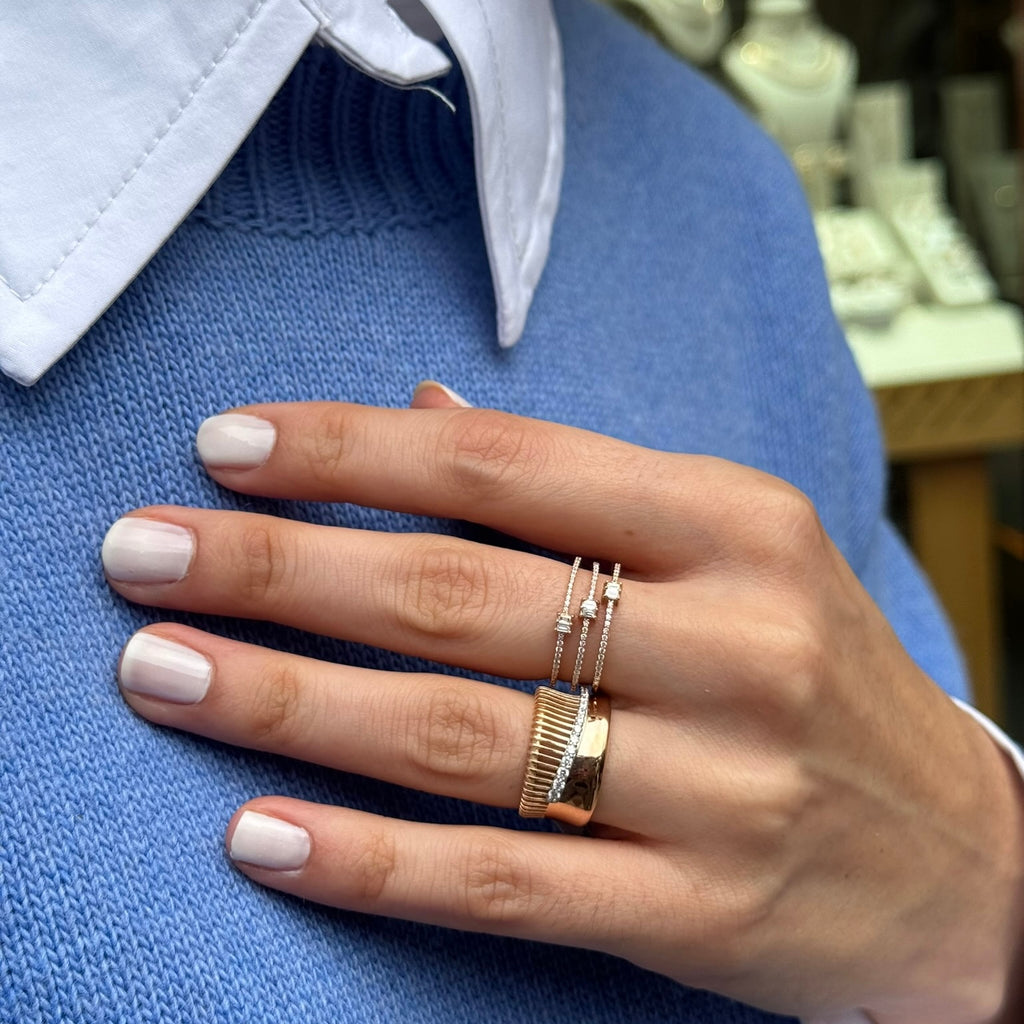 Morfoz yüzük parmakta görünüm - 14K altın pırlanta yüzük - Ala Fine Jewelry