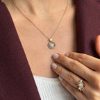 Parterra kolye detay görünüm - 14K altın pırlanta kolye - Ala Fine Jewelry