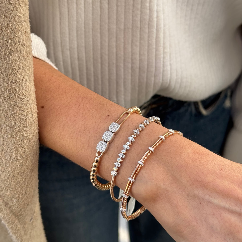 Button kelepçe bileklik detay görünüm - 14K altın pırlanta bileklik - Ala Fine Jewelry