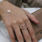 Asteria Şahmeran elde görünümü - 14K altın pırlanta şahmeran