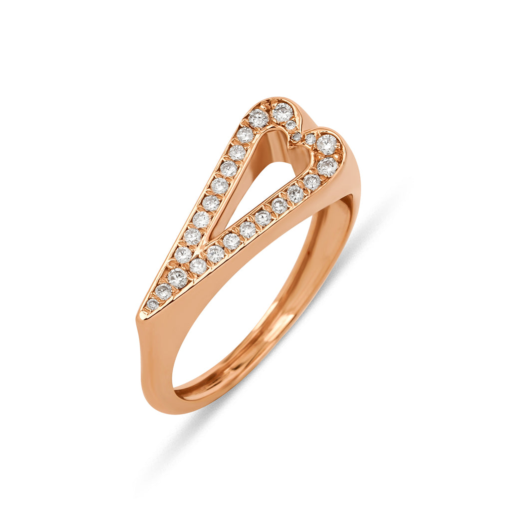 14K altın baguette kesim pırlanta taşlı Amour Diamond yüzük detay görünümü