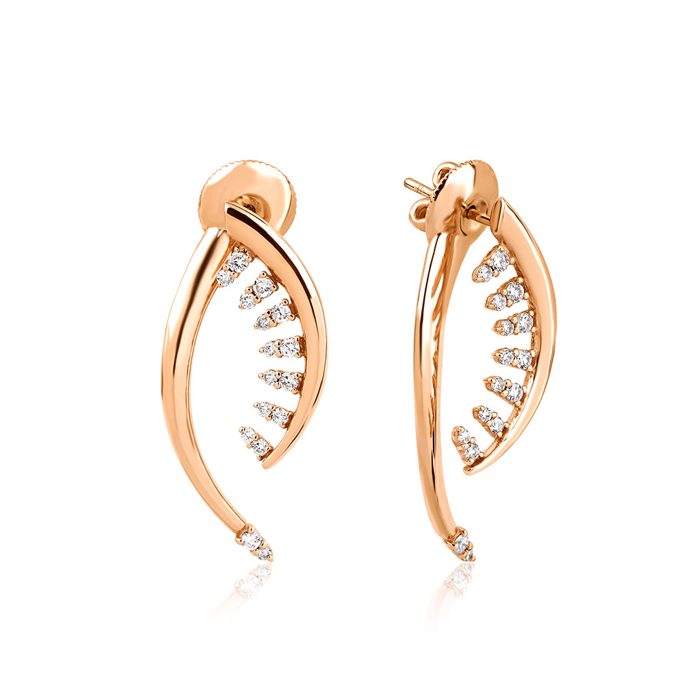 14K altın pırlanta taşlı Lipsy küpe detaylı görünüm