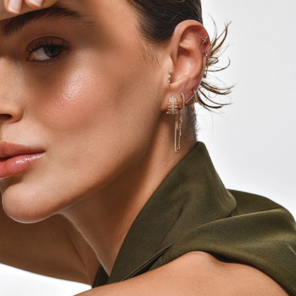 Trio Diamond Piercing kulakta görünümü - 14K altın pırlanta piercing