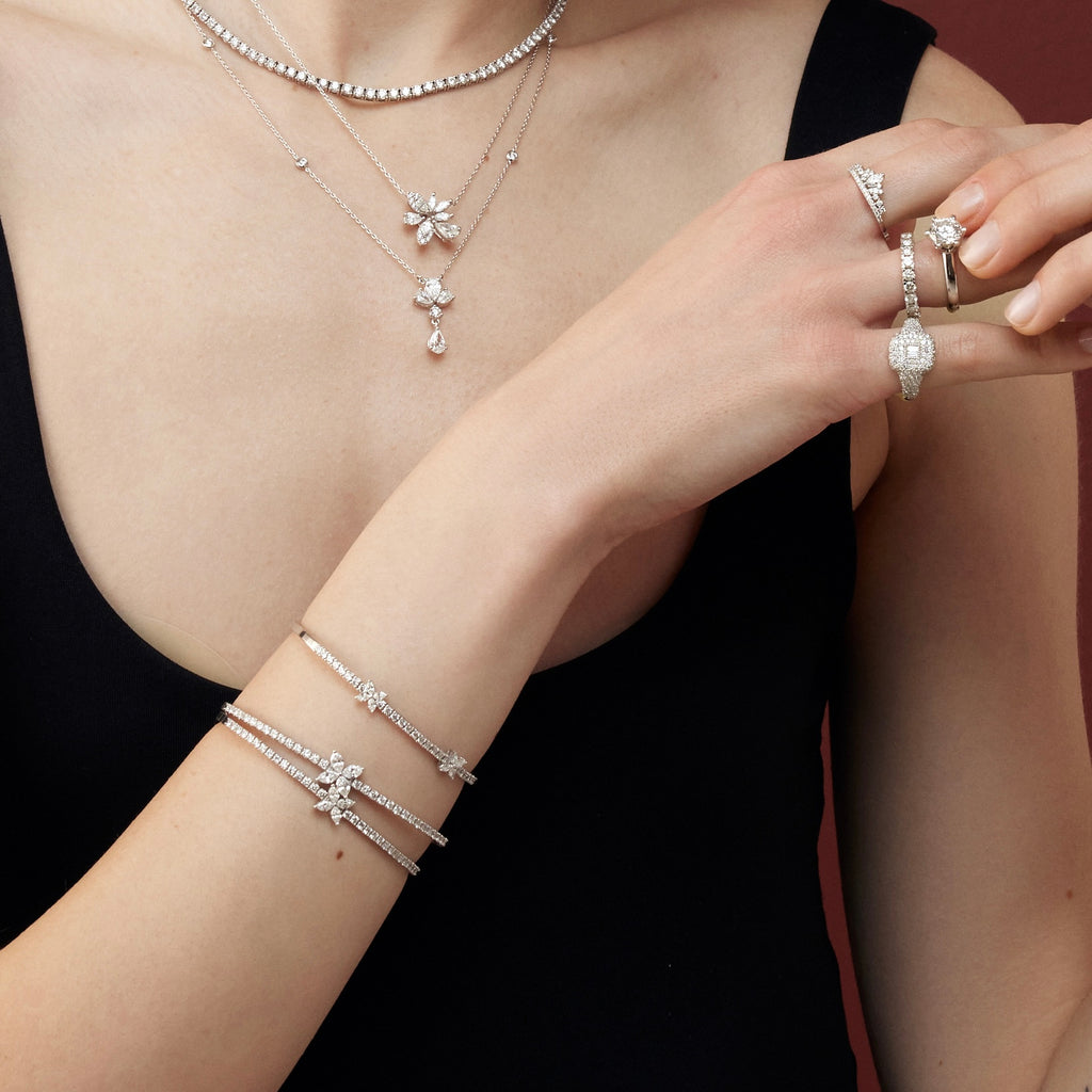 Maribloom 1.20 ct pırlantalı yaylı bileklik - model görünümü