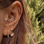 Clown Diamond Gold Clicker Piercing - 14K altın pırlanta piercing - kulakta görünüm