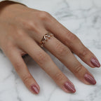 Crown Yüzük parmakta görünümü - 14K altın pırlanta taç yüzük