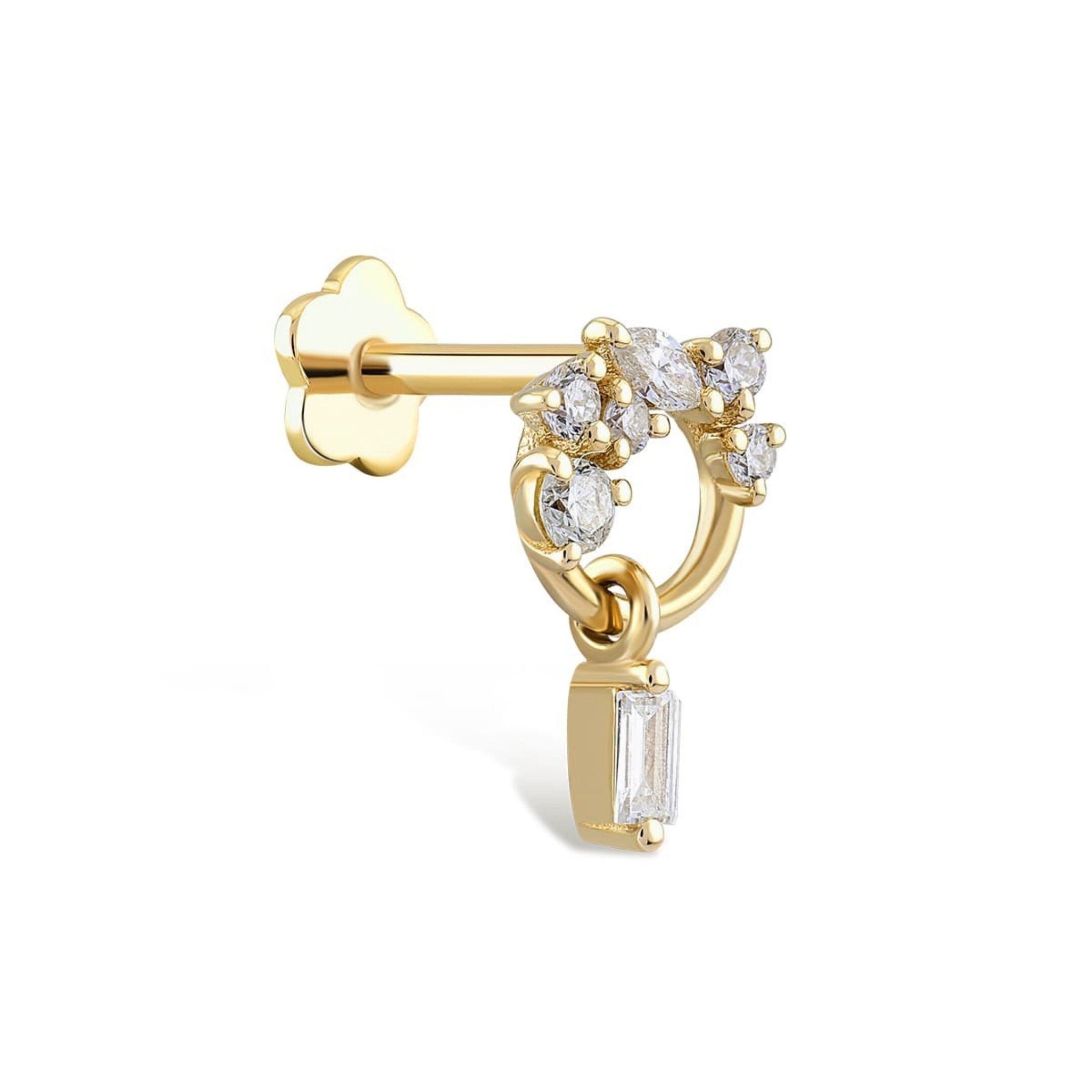 Queen Diamond piercing detay görünümü - 14K altın ve pırlanta